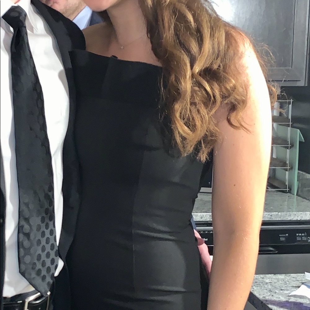 Cinq a Sept Black floor length formal dress